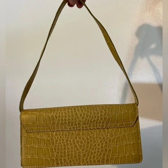 LIZ CLAIBORNE Green Crocodile-Embossed Women's HandBag - Picture 2 of 6